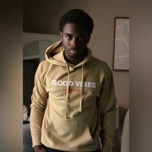 𝔾 𝕠 𝕠 𝕕   𝕍 𝕚 𝕓 𝕖 𝕤